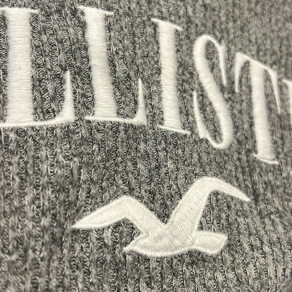 Hollister Cropped Lightweight Hoodie Size Medium - Picture 8 of 9